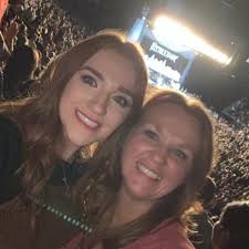 I'M SO SORRY BUT I FEEL LUCKY AS HECK. 😭😭😭😭