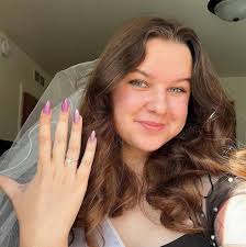 Butterfly haircut w⧸ hot rollers 👍 #hair #fyp #hairtutorial #curl