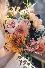 Here are some of the most romantic ranunculus bouquet arrangement ideas we could find. Pin By Kelly Williams On Bride Dream Wedding Ideas Fall Wedding Bouquets Fall Wedding Flowers Bridal Bouquet Fall
