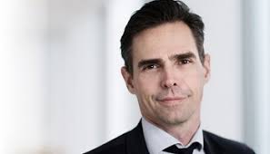 Trustees should be investment savvy: Lamoureux -