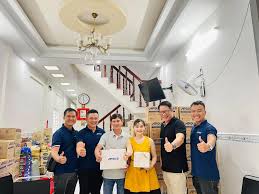 CHỦ TỊCH HĐQT KIÊM TỔNG GIÁM ĐỐC APOLLO SILICONE ĐẾN THĂM TRỰC TIẾP CÁC ĐẠI  LÝ PHÂN PHỐI