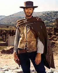 This amazing replication of clint eastwood's spaghetti western trilogy wool poncho will have the fan in your life jumping for joy at this products authenticity. Clint Eastwood En La Muerte Tenia Un Precio Per Qualche Dollaro In Piu 1965 Clint Eastwood Clint Movie Stars
