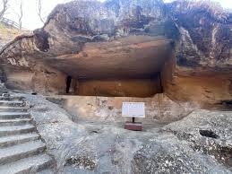 Kanheri Caves (Part I) - Memoirs of an ...