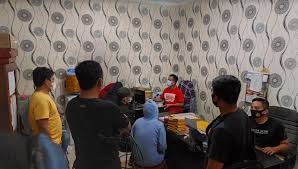 Berita nasional terkini dan terlengkap hari ini, menyajikan info berita nasional terupdate seputar isu politik, hukum, hankam, pendidikan, sosial, dan budaya. Polisi Ungkap 2 Artis Yang Terjerat Kasus Prostitusi Online Hari Ini Okezone Megapolitan