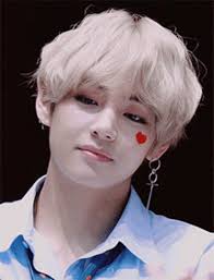 Photo shared by taehyung (김태형) on september 29, 2021 tagging @bts. Kim Taehyung Bts V Gif Kim Taehyung Bts V Vocalist Discover Share Gifs