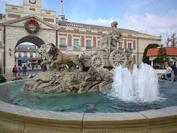 Por ejemplo, todos los días y al más puro estilo disneyland,. Shima Spain Village El Extrano Parque Tematico Japones Dedicado A Espana Tourse Viajes Publico Es