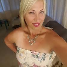 Lori Swingle's Instagram, Twitter & Facebook