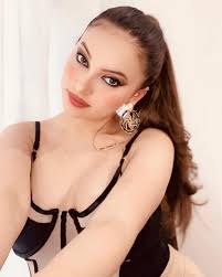 Geraldine Castillo (@geale_castillo) • Instagram photos and videos