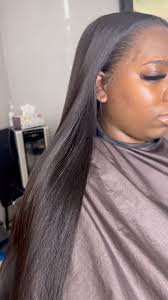 Being consistent and investing in my craft provided me with my own lane.  Thank God for growth!🦋 #slaylanebeauty #texashair #wiginstall #frontal  #laidlacebyme #healthyhair #dallaswigs #tylertx ...