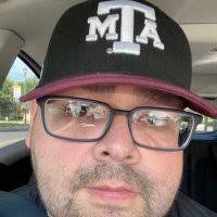 Zeke Martinez (@zekethephysique)