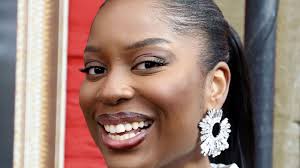 Linda Nobat macht gerade einen Heilungsprozess durch