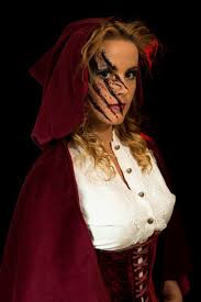 Halloween Schminke Fur Frauen 37 Gruselige Makeup Ideen In 2020 Halloween Princess Halloween Make Disney Halloween Makeup