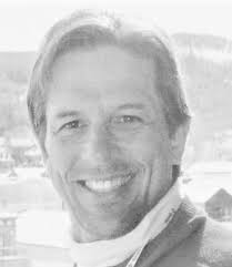 Wadley, Davis seek to fill Couch's seat