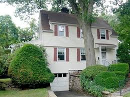Westchester Ny Real Estate Listings And Westchester Ny Homes For Sale Julia B Fee Sotheby S Realty Experts In Wes Sotheby Realty Estate Homes Real Estate