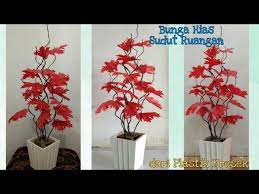 Bunga hiasan di pojok rumah. Diy Bunga Hias Sudut Ruangan Daun Maple Dari Plastik Kresek How To Make Flower With Plastik Bag Youtube