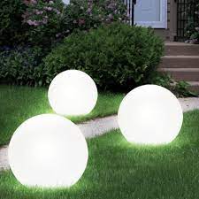 Sie können auch zwischen ip55, ip54, und ip33 wasserdichte led kugel wählen. 3er Set Led Solar Kugelleuchten Weiss Kaufland De