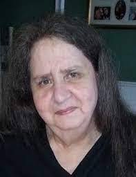 Destiny Randall's Instagram, Twitter & Facebook