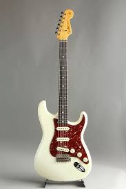 Fender Custom Shop Master Built 1963 Stratocaster Journeyman Relic By Yuriy Shishkov 2015 Miki Musical Fender Custom Shop Custom Electric Guitars Cool Guitar