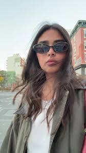 Ely Marie's Instagram, Twitter & Facebook