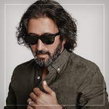 Şarkılar albümler videolar fotoğraflar biyografi. Fettah Can Photos Facebook