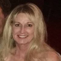 Diana Quesada's Instagram, Twitter & Facebook