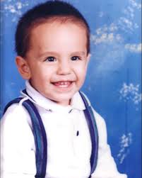 El mejor trabajo es aquel que se hace en equipo. -Hernán Sabio