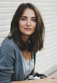 16 Slight Side Parting Hairstyles For Women 2019 Schone Frisuren Fur Schulterlange Haare Schulterlange Haare Frisuren Frisuren Schulterlang
