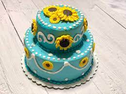 Featuring textured buttercream, ombre watercolour, hand piped sunflowers, wheat, and pumpkins, and hand sculpted and piped buttercream sun. Buttercream Oreo Sunflower Cupcakes Neverdonewithfun