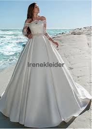 Ein hochzeitskleid spiegelt die persönlichkeit und den stil einer braut wider, die der welt gezeigt wird. Aserbaidschan Hijab Hochzeitskleid Gunstige Hochzeitsschleier Nadel Fadenhochzeitskleider Sudafrika