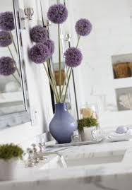 Pin By Simon Khalaf On Flowers For The Home Bathroom Flowers Flower Arrangements Pretty Bathrooms