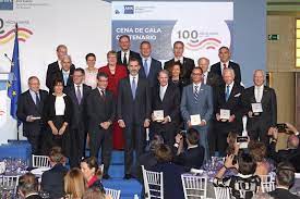 Salaries posted anonymously by deutsche bank employees in spain. King Of Spain Awards Deutsche Bank With Medal Of Honour Newsroom
