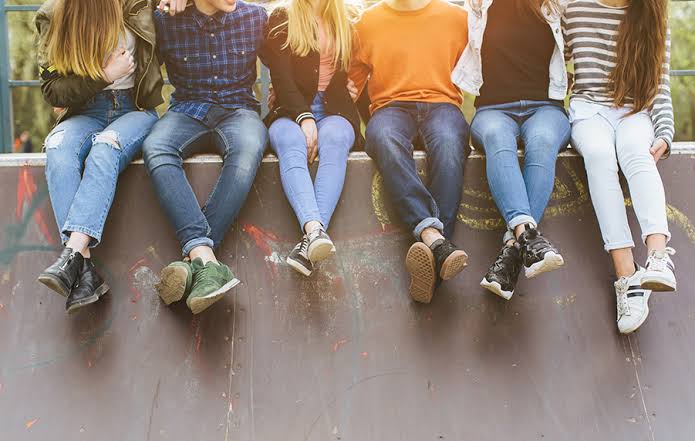 Gli adolescenti di oggi: una sfida per il pediatra - Pacini MedicinaPacini  Medicina