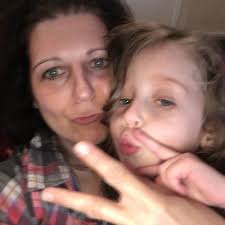 Melissa Drescher (@MelissaDresche3)