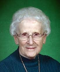 Rose Koss's Instagram, Twitter & Facebook