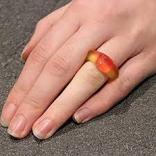 Proposing Without A Ring Or With A Temporary Engagement Ring