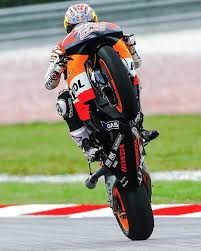 Instagram Photo By Motogp Fanpage Aug 10 2016 At 8 45am Utc Racing Bikes Motogp Racing Motorcycles