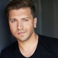 Real Estate Agents in 91401