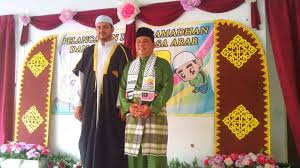 Seorang dosen universitas swasta di malaysia asal palestina bernama dr fadi m r albatsh ditembak mati oleh orang tak dikenal, saat sedang. Aqsa Syarif Throwback Imam Dr Fadi M R Albatsh Dalam Facebook