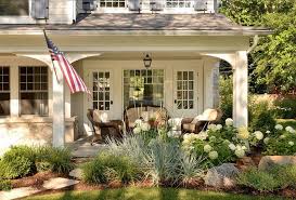 Farmhouse Landscaping Front Yard 99 Gorgeous Photos 99architecture Farmhouse Landscaping Porch Landscaping Front Porch Landscape