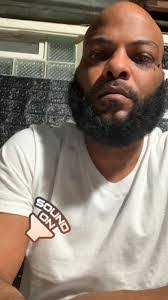 Kenny Hooper's Instagram, Twitter & Facebook