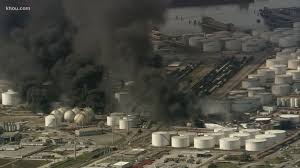 Intercontinental terminals company deer park facility.fire.view from university of houston downtown officesmarch 19, 2019 houston skyline. Itc Faces Criminal Charges After Massive Chemical Fire In Deer Park Khou Com
