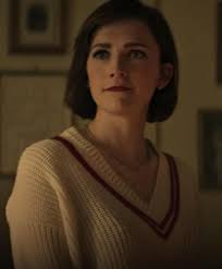 out of all of the “elite rich” in season 4, who did you dislike the most? :  r/YouOnLifetime