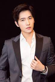 China entertainment news aggregates the latest news shapping china's entertainment industry. Trending Weibo On Twitter Yang Yang Suits Up For A Montblanc Brand Event Yangyang æ¨æ´‹