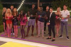 Tonight's episode of love island 2019 24 july will feature a double dumping, where two couples will go a new report claims the love island couples will experience a double dumping during tonight's. What Time Is Love Island 2021 On Tonight Host Contestants News Radio Times