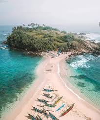 Kachchativu Island ??✨ Kachchativu Island is a beautiful destination  located in the northern part of Sri Lanka. Known for its stunning  coastline, clear blue waters, and serene environment, this island offers a