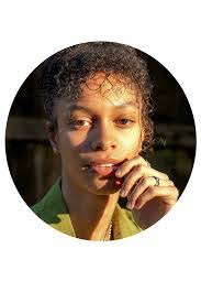 Kara Cantrell's Instagram, Twitter & Facebook