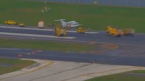 Avião de pequeno porte sai da pista e Santos Dumont interrompe operações