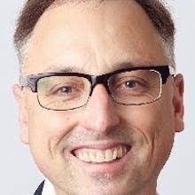 Peter Tanton's Instagram, Twitter & Facebook