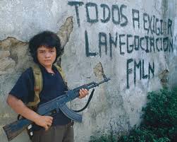 El fotógrafo italiano giovanni palazzo dona a un museo de el salvador las fotos que tomó durante el conflicto. En El Salvador Cada Dia Se Conmemora Una Victima De La Violencia De Estado Lacio Drom 00