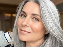 Phil Ostrowski's Instagram, Twitter & Facebook